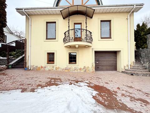 будинок за адресою Київська вул. (Більшовицька)