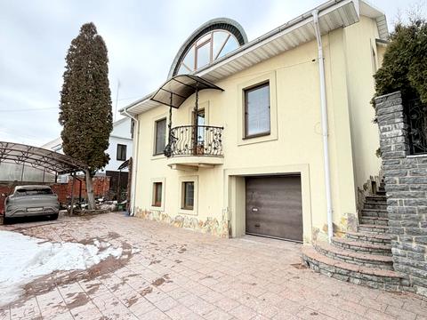 будинок за адресою Київська вул. (Більшовицька)