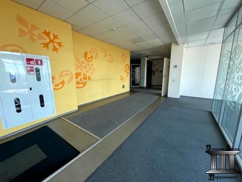 комерційна за адресою Київ, Дегтярівська вул., 27-Т