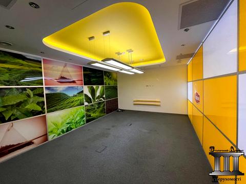 комерційна за адресою Київ, Дегтярівська вул., 27-Т