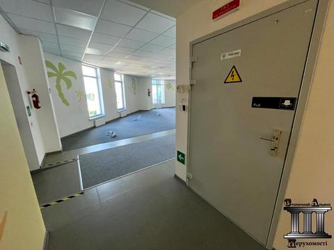 комерційна за адресою Київ, Дегтярівська вул., 27-Т