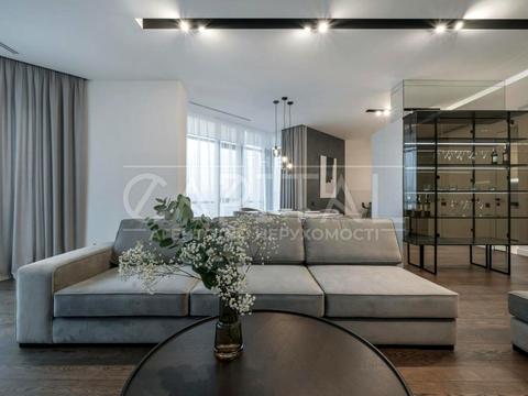 квартира за адресою Болсуновська вул. (Сергія Струтинського), 2