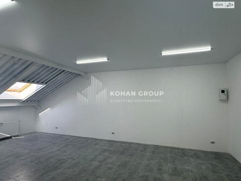 комерційна за адресою Зарічанська вул., 13-А