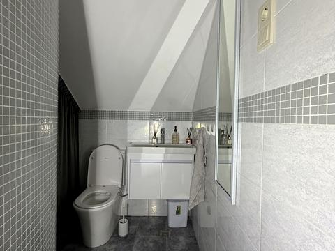 дом по адресу Набережна