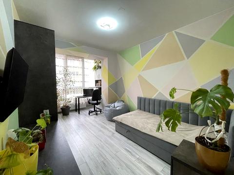 квартира за адресою Володимира Івасюка вул., 82