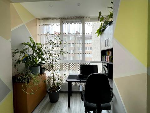 квартира за адресою Володимира Івасюка вул., 82