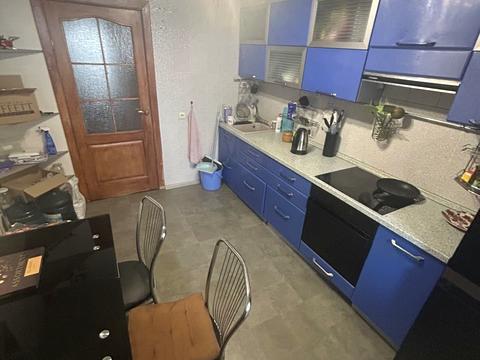 квартира по адресу Червоной Калины просп. (Владимира Маяковского), 68