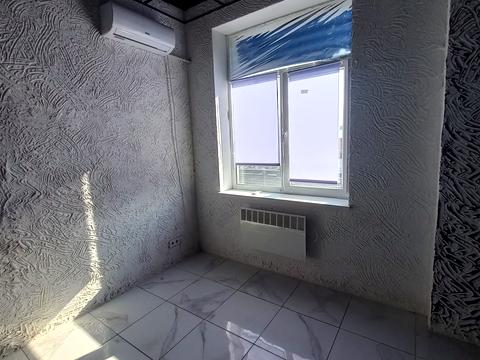 1858648845329549