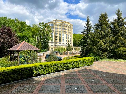 коммерческая по адресу Курортна ул., 19