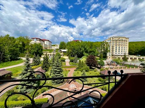 коммерческая по адресу Курортна ул., 19