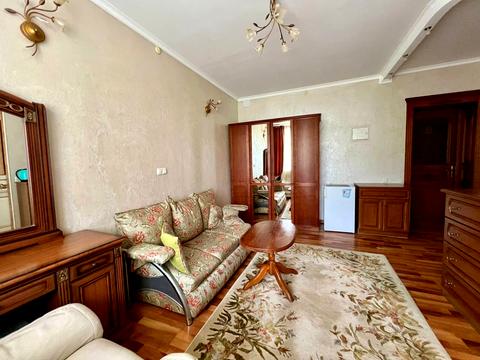 коммерческая по адресу Курортна ул., 19