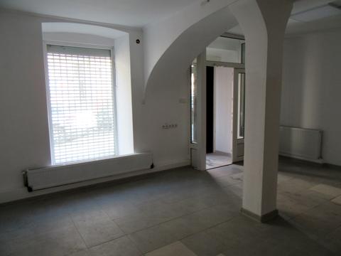 коммерческая по адресу Марии Заньковецкой ул., 9