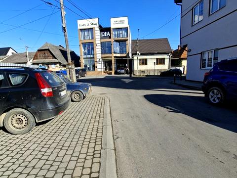 комерційна за адресою Кошута, 76