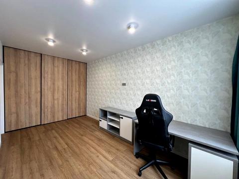 квартира за адресою Молодіжна вул., 4