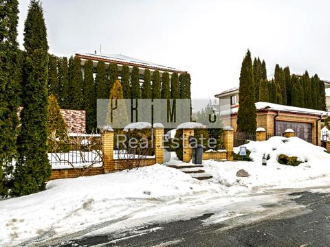 будинок за адресою Каштановий провулок