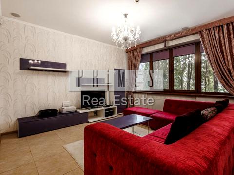 будинок за адресою Каштановий провулок