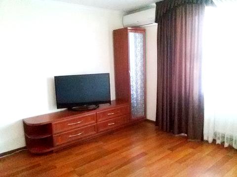 квартира за адресою Сінна вул. (Добровольського), 15