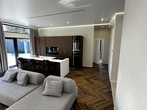 будинок за адресою Київська