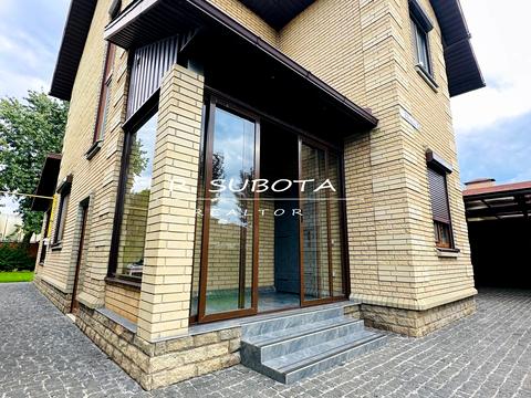 дом по адресу Весенняя ул.