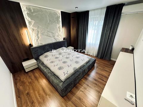 дом по адресу Весенняя ул.