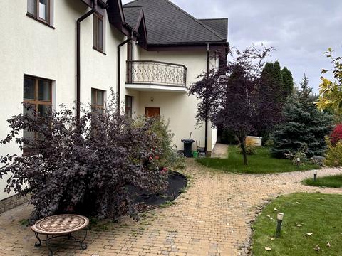 будинок за адресою Лесі Українки