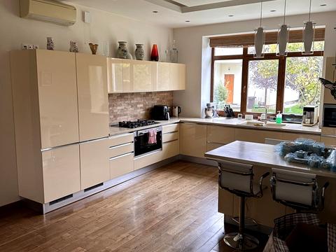 будинок за адресою Лесі Українки