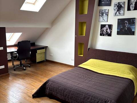 будинок за адресою Лесі Українки