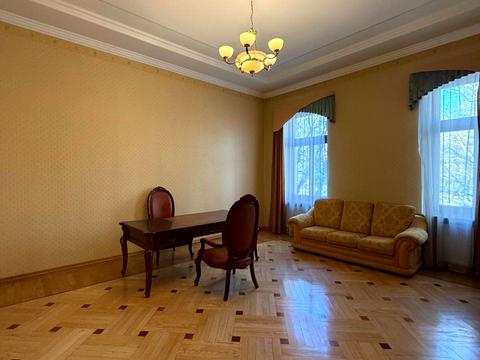 квартира за адресою Соломії Крушельницької вул., 13