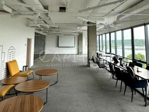 коммерческая по адресу Днепровская набережная ул., 1-А