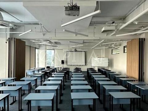 комерційна за адресою Дніпровська набережна вул., 1-А