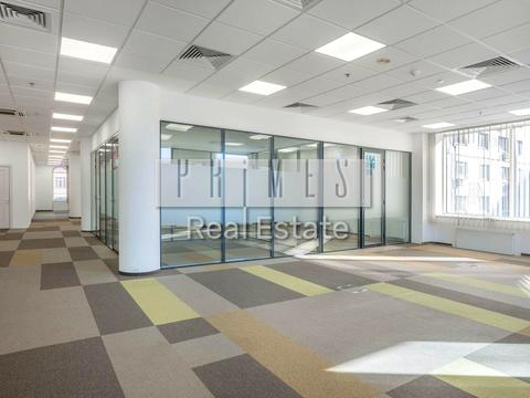 комерційна за адресою Жилянська вул., 75