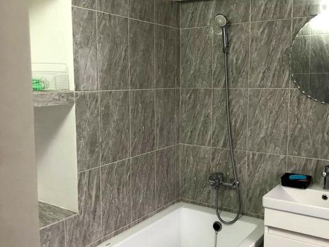 будинок за адресою с. Нова Дофінівка, Молодіжна