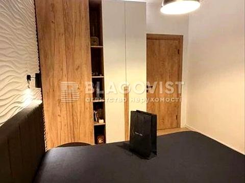 квартира по адресу Любомира Гузара просп. (Космонавта Комарова), 46-В