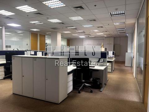 комерційна за адресою Жилянська вул., 75