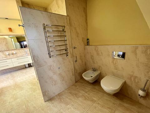 квартира за адресою Анатолія Тегзи вул. (Возз'єднання), 29