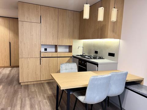 квартира по адресу Степана Бандеры ул., 4