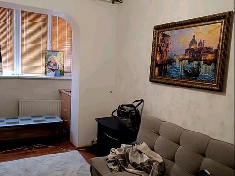 квартира за адресою Князя Володимира Великого просп., 102