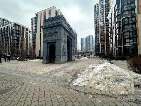 комерційна за адресою Предславинська вул., 42-А