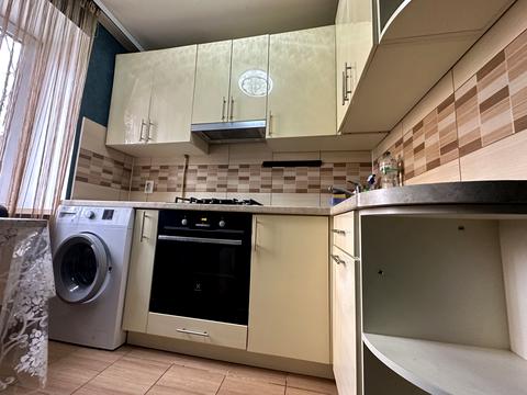 квартира за адресою Дмитра Іванова вул., 6