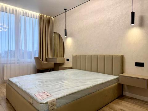 квартира по адресу Степана Бандеры ул., 77-Б