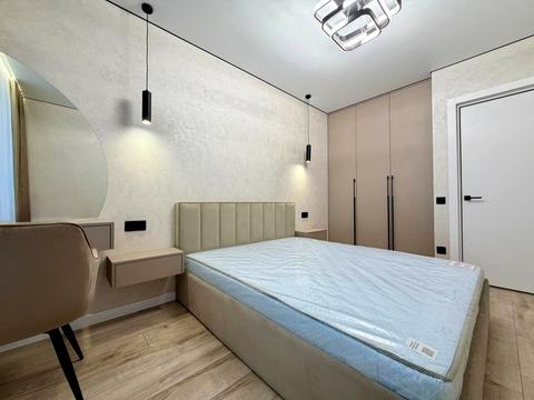 квартира по адресу Степана Бандеры ул., 77-Б