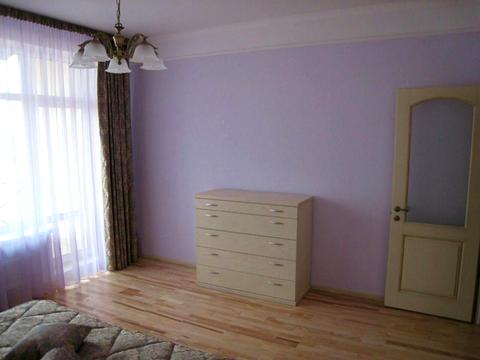 будинок за адресою Петропавлівська вул.