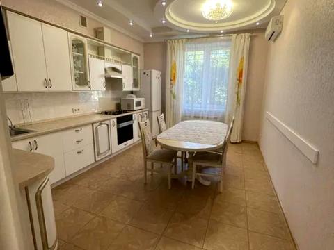 будинок за адресою Київ, 42-га Садова вул.