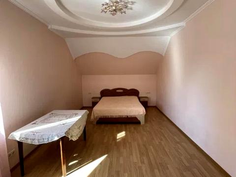 будинок за адресою Київ, 42-га Садова вул.