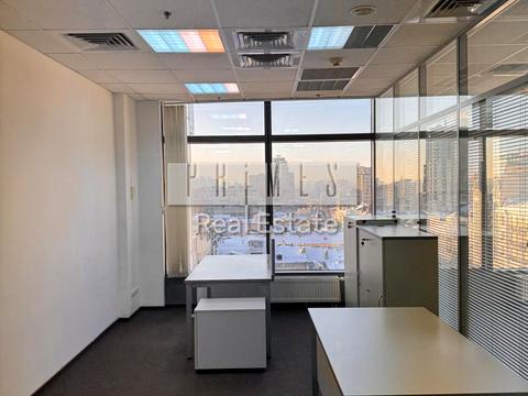 комерційна за адресою Богдана Хмельницького вул., 19-21