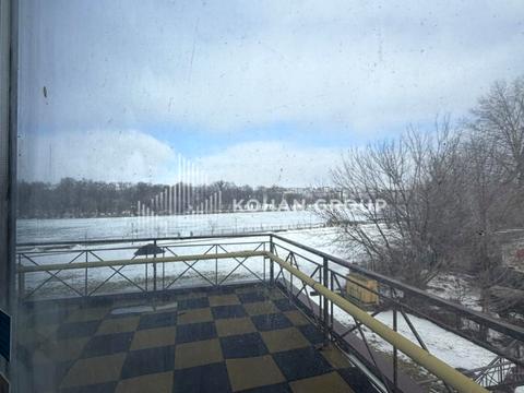 комерційна за адресою Староміська вул., 1/2