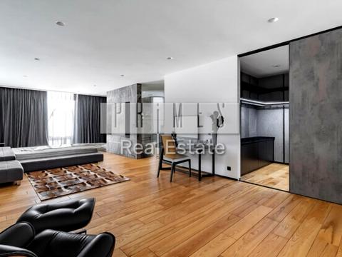 дом по адресу Лютнева, 1