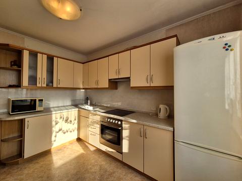 квартира за адресою Братів Зерових вул. (Червонопартизанська), 14-В