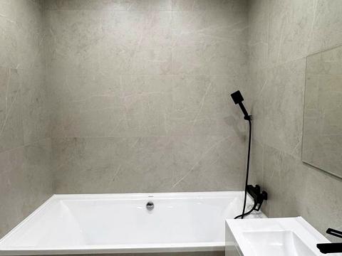 будинок за адресою Михайла Булгакова вул., 14