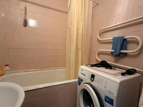 квартира за адресою Олександра Довженка вул., 1